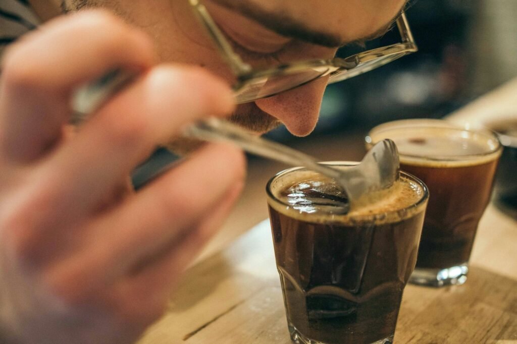 img-cupping-tasting